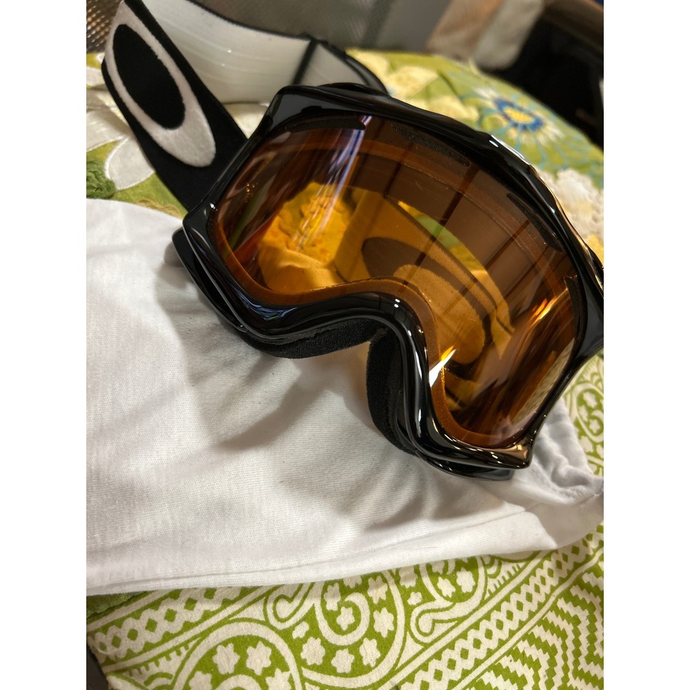 Oakley A-Frame Ski Snowboard Goggles Black Orange HDO Lens with Storage Bag